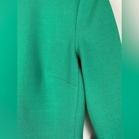 Karl Lagerfeld Paris Green Lynn Fitted Shift Dress, Emerald Green, Size 0 - Picture 5 of 14